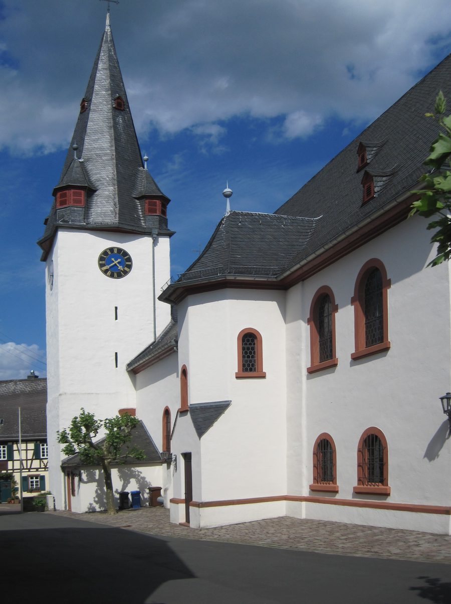 Église paroissiale catholique Mariä Himmelfahrt à Hallgarten dans le Rheingau