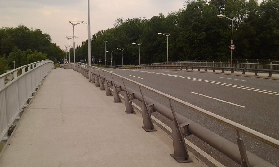 Pont de la Saalach entre Salzbourg et Freilassing à la frontière germano-autrichienne