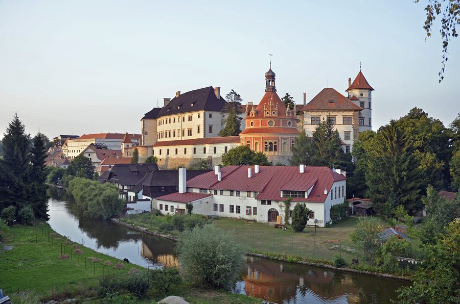 Château de Jindřichův Hradec au crépuscule