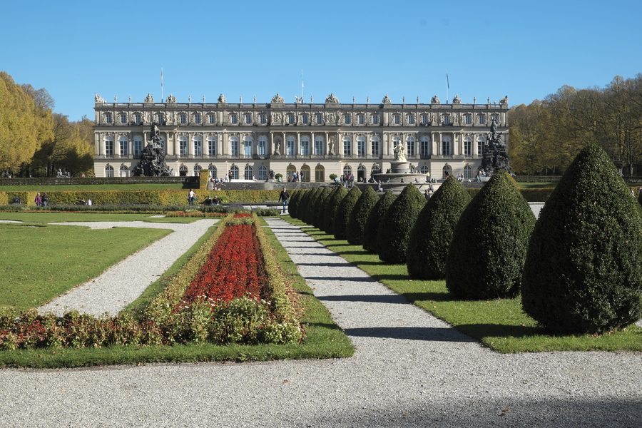 Nouveau château de Herrenchiemsee sur l’île des Princes dans le Chiemsee