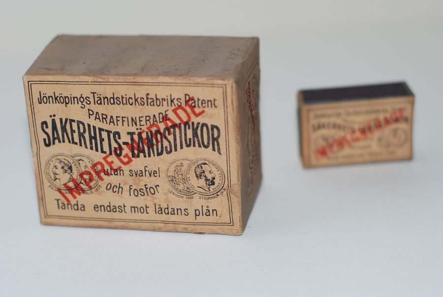 Produits d’allumettes historiques de Jönköping provenant de Jönköpings Tändsticksfabrik.