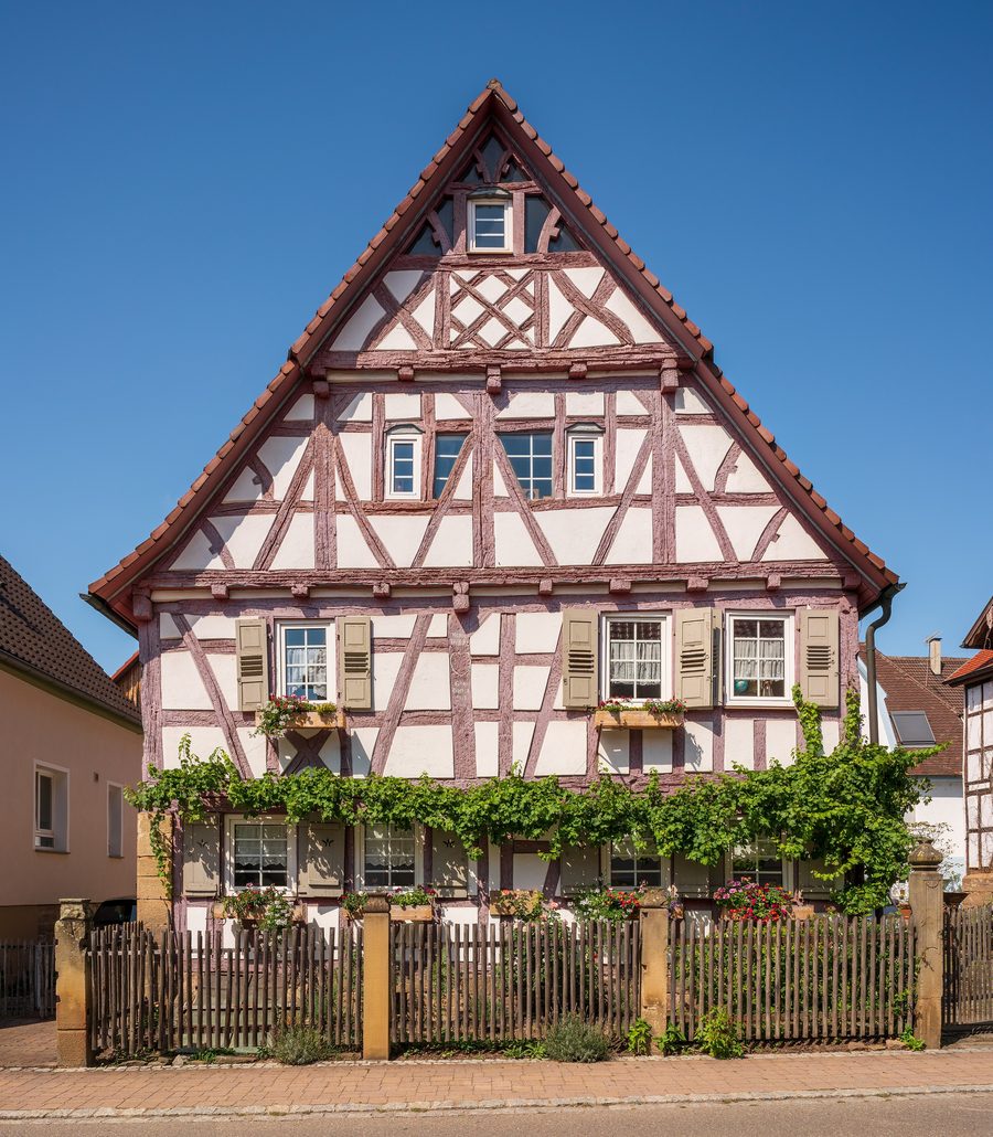 Maison à colombages Haus Bartenbach dans la Hauptstraße 20 à Auenstein
