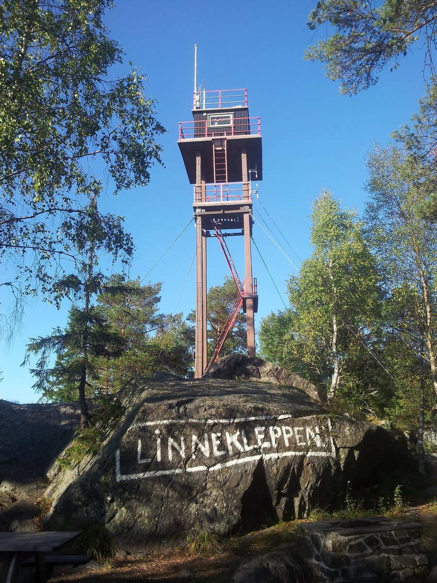 Tour de surveillance des incendies à Linnekleppen en Østfold