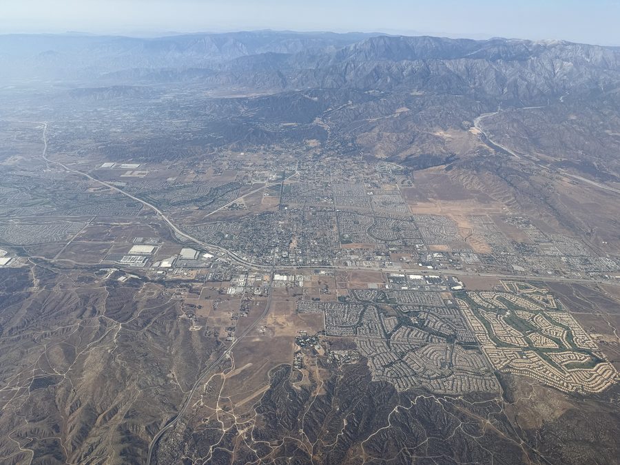 Vue aérienne de Beaumont et des localités voisines dans le comté de Riverside, Californie