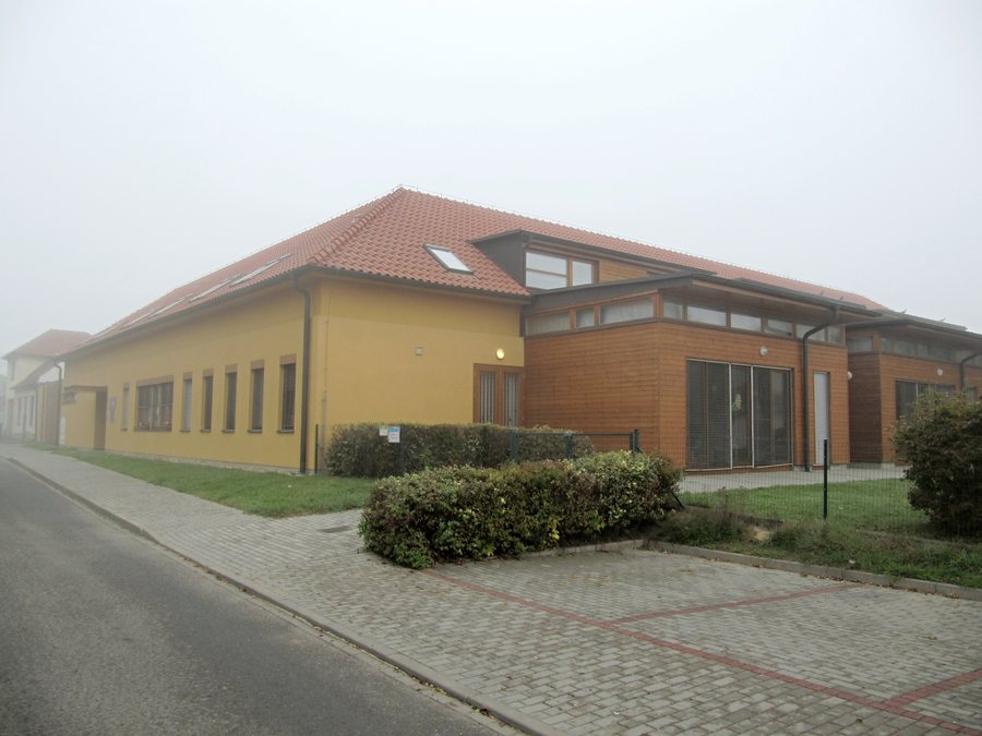 File:Otnice, LILA.jpg
