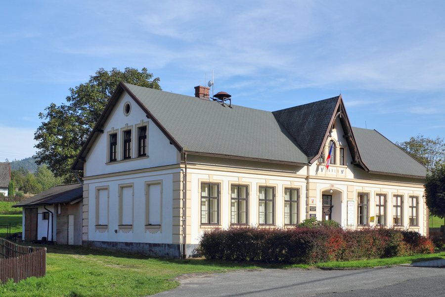 File:Klokočí 2014-09 01.jpg