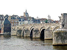 Le pont à Maastricht, Pays-Bas